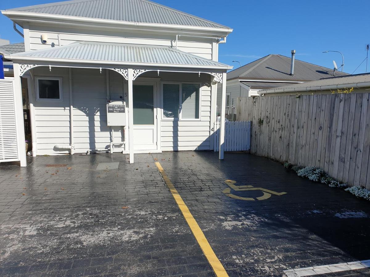 At Eden Park Motel Auckland Exterior foto