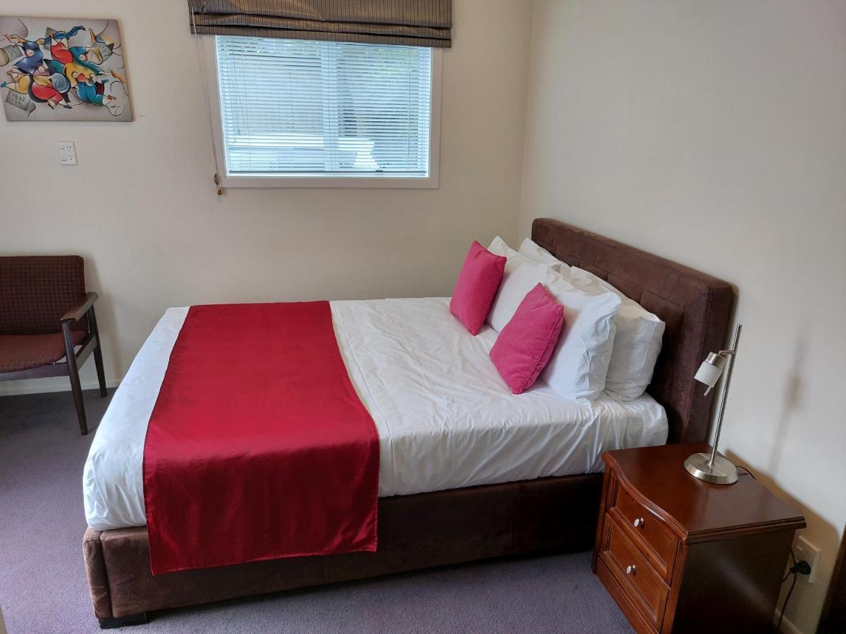 At Eden Park Motel Auckland Exterior foto