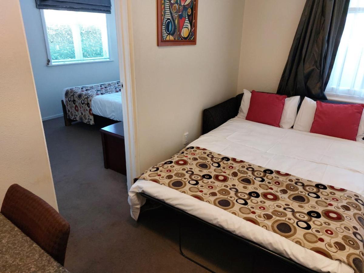 At Eden Park Motel Auckland Exterior foto